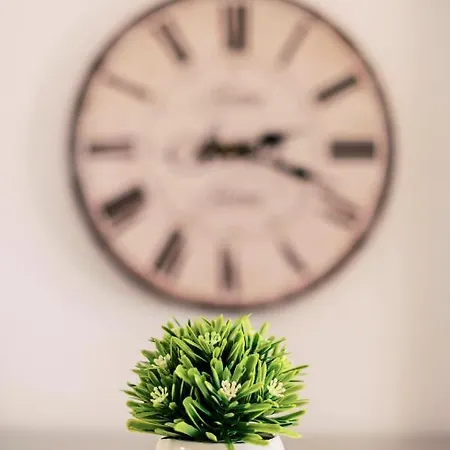 Fay's Ялиссос